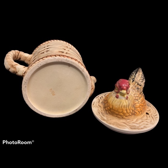 Vintage Set of 3 Tea Pot, Creamer & Sugar - Picture 4 of 9